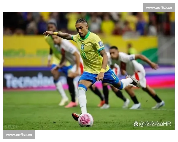 美洲杯赛场风云再起南美足球激情燃烧的精彩瞬间